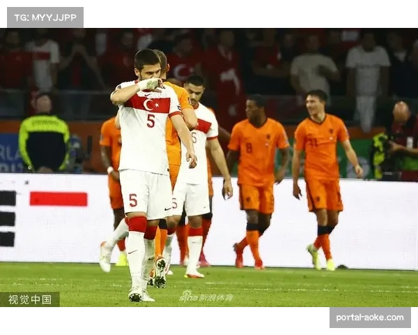 荷兰4-0大胜,德佩帽子戏法 荷兰4-0大胜,德佩帽子戏法