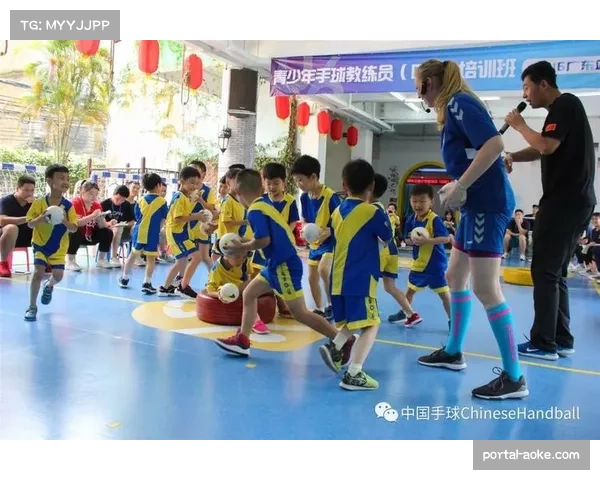 东莞社区手球接力赛举办，亲子障碍赛增进家庭情感联结