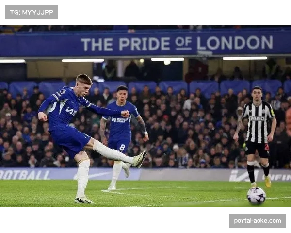 切尔西边锋穆德里克停赛，影响球队边路突破能力